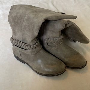 Hakula boots